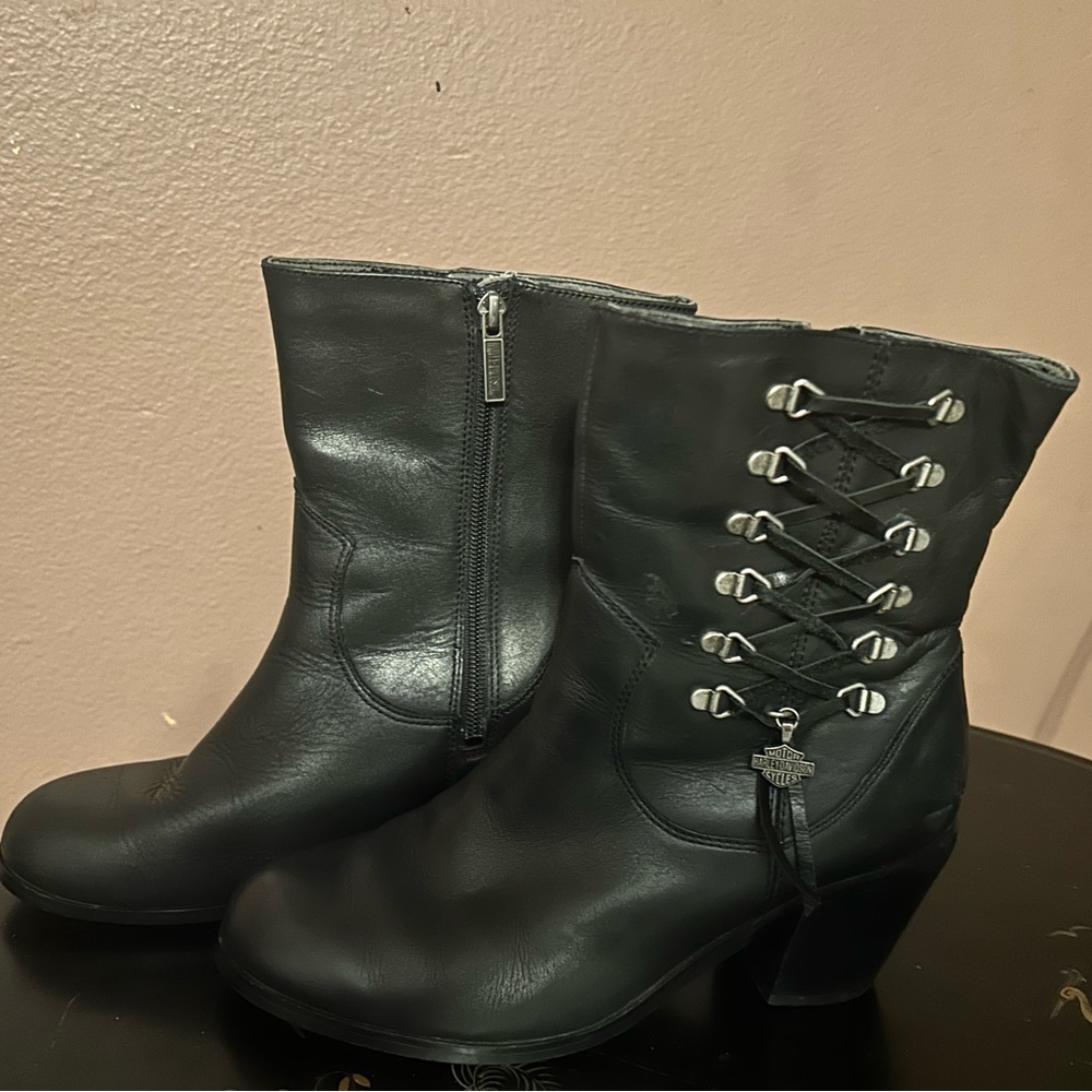 Harley Davison women’s boots size 9